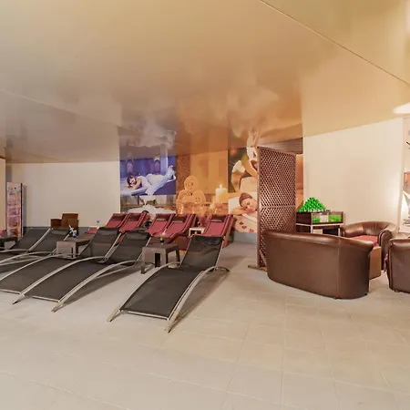 Hotel Pineta Park Deluxe 5*