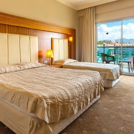 Pineta Park Deluxe Hotel 5*