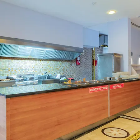 Pineta Park Deluxe Otel